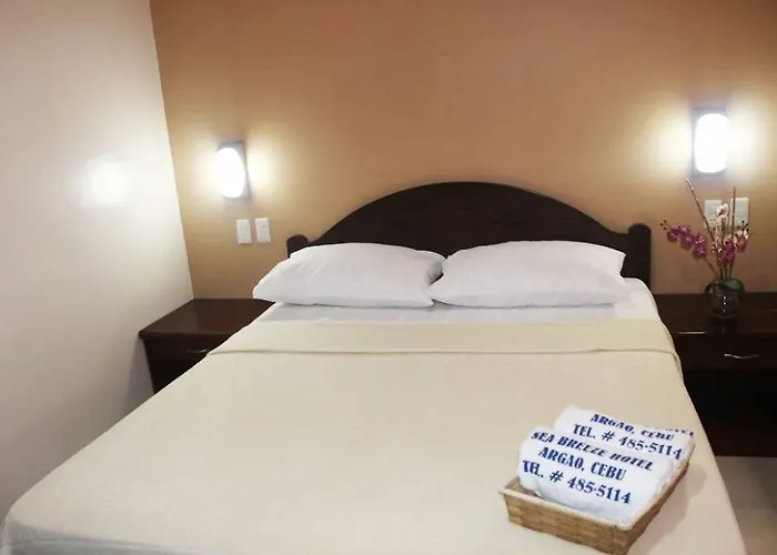 Sea Breeze 3* Argao
